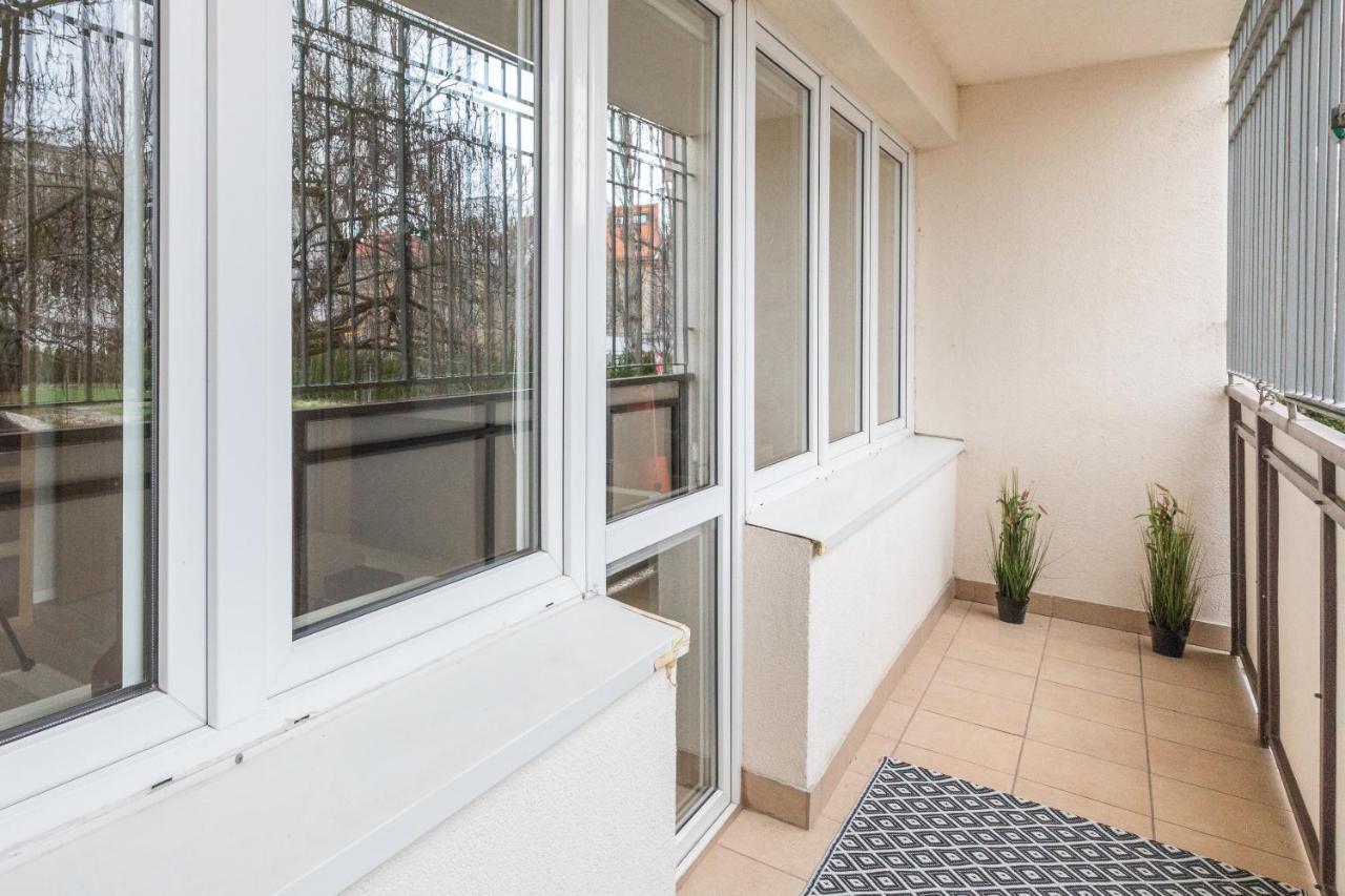 Superapart Ciasna 8A Warschau Exterior foto